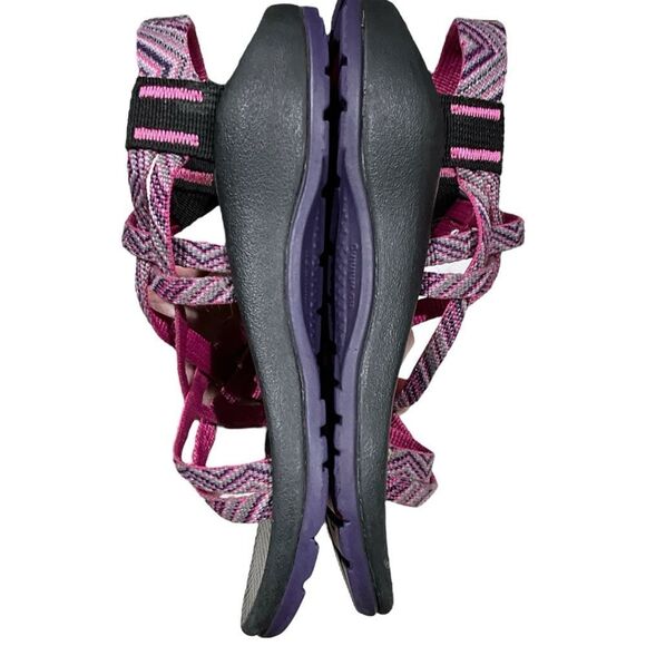 CHACO ZX1 Eco Tread Sandals Girls Size 1 Purple Geometric Buckle Hiking Outdoor - Picture 4 of 8